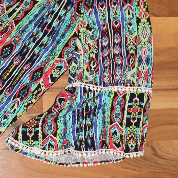 NWT Plus Open Shoulder top - Picture 2 of 4